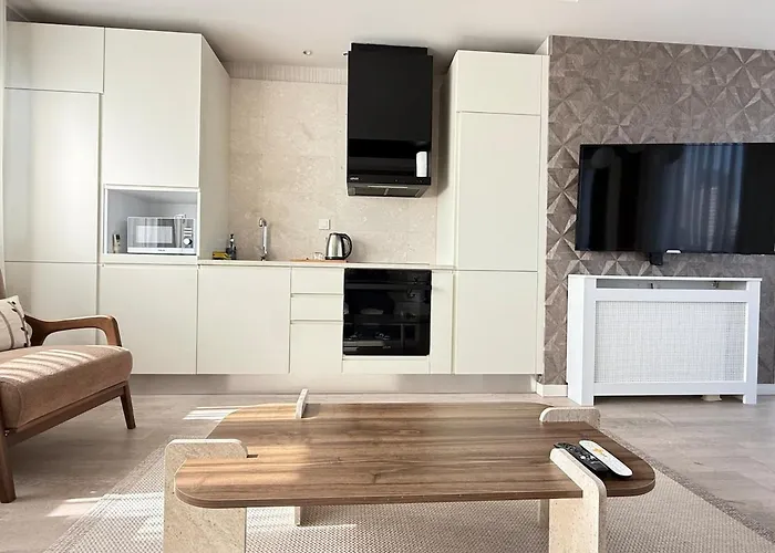 91 Sqm Luxury With Double View דירה