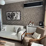 91 Sqm Luxury With Double View *