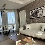 91 Sqm Luxury With Double View
