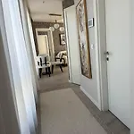 91 Sqm Luxury With Double View
