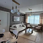 91 Sqm Luxury With Double View *