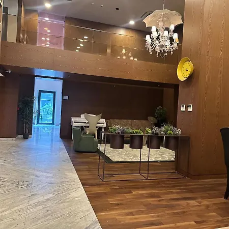 91 Sqm Luxury With Double View 아파트