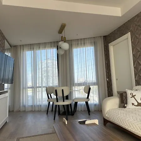 91 Sqm Luxury With Double View Апартаменты *